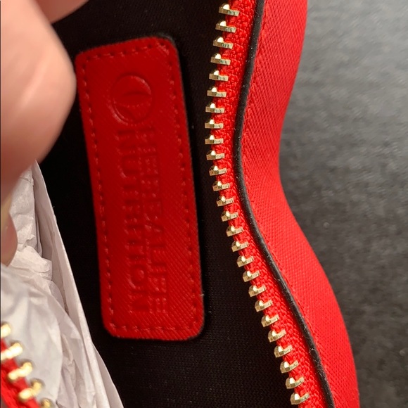 Red Purse - Picture 3 of 3